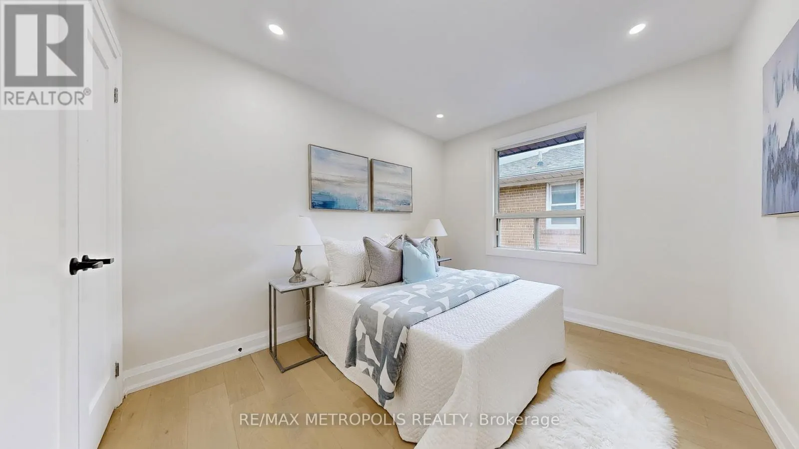 81 SEDGEMOUNT DRIVE