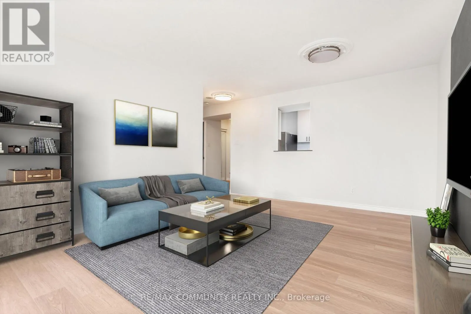 501 - 330 MCCOWAN ROAD
