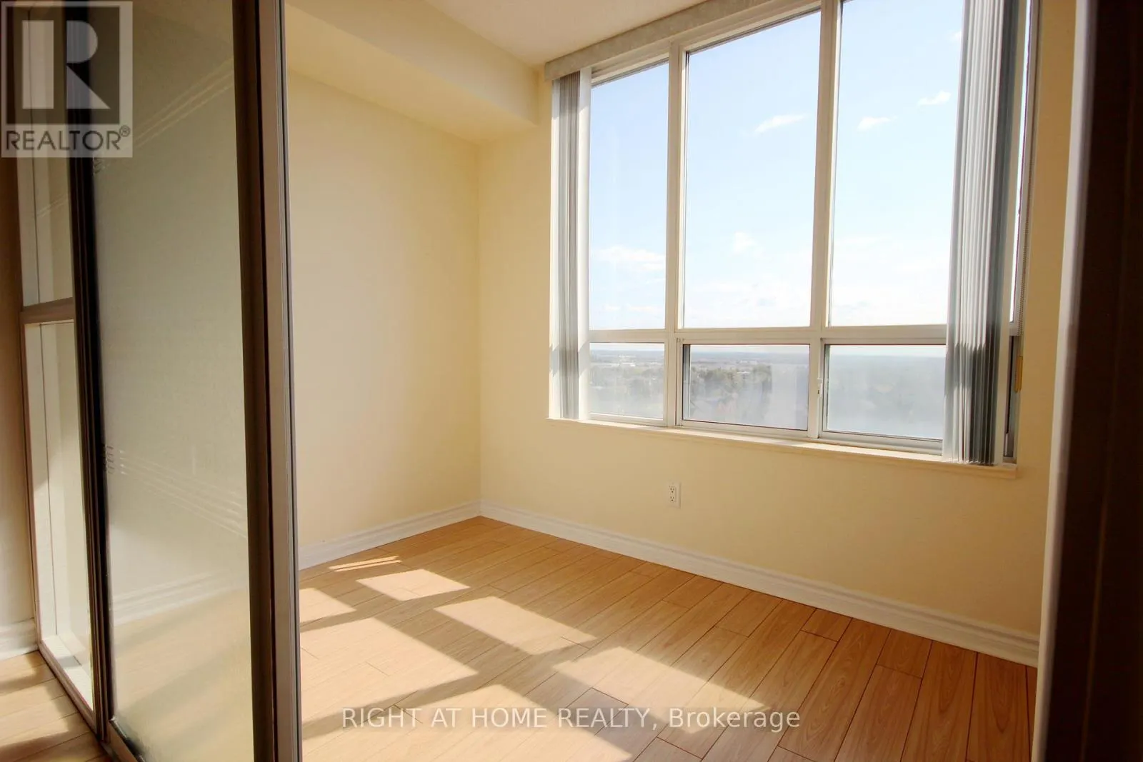 1611 - 2627 MCCOWAN ROAD