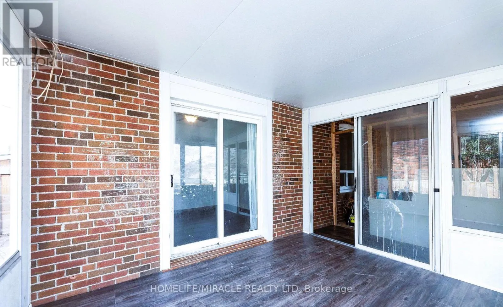 MAIN - 1251 WARDEN AVENUE