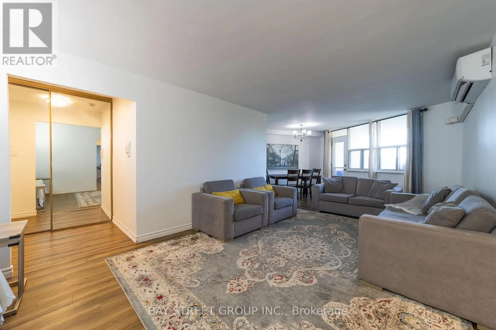 403 - 980 BROADVIEW AVENUE