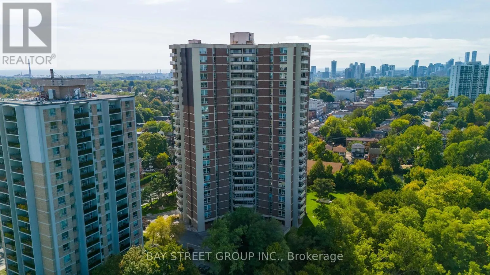 403 - 980 BROADVIEW AVENUE