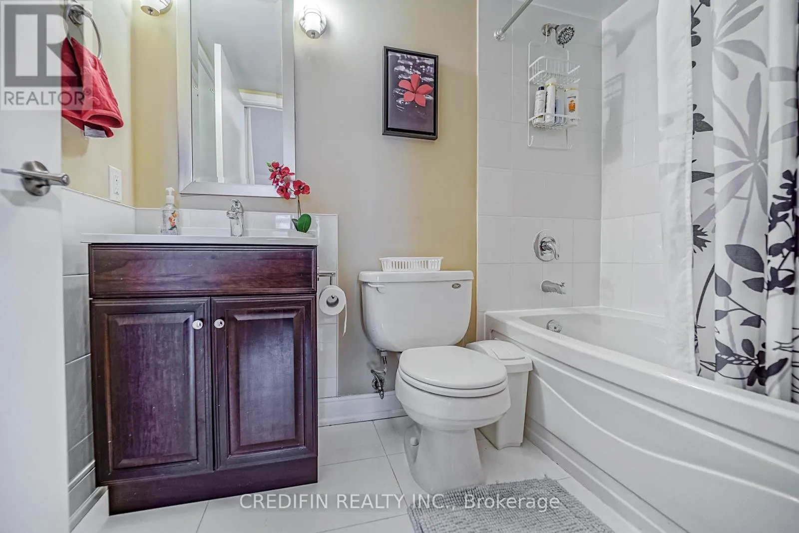 1118 - 238 BONIS AVENUE