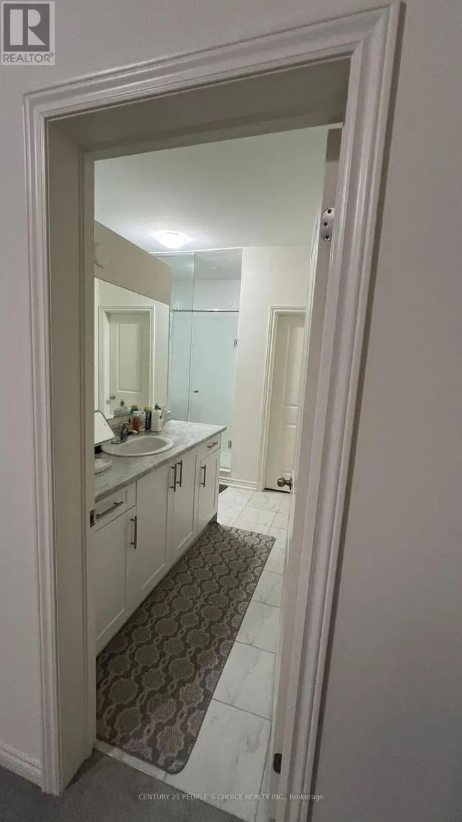 2120 COPPERMINE STREET