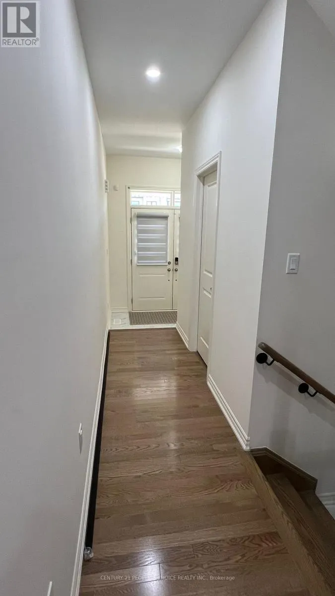 2120 COPPERMINE STREET