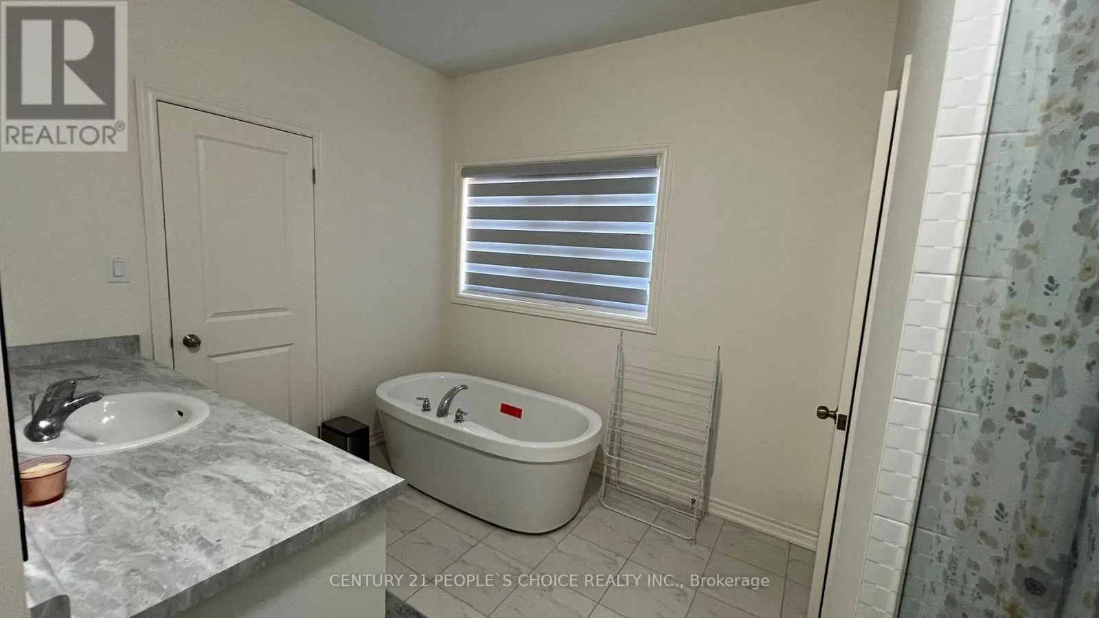 2120 COPPERMINE STREET