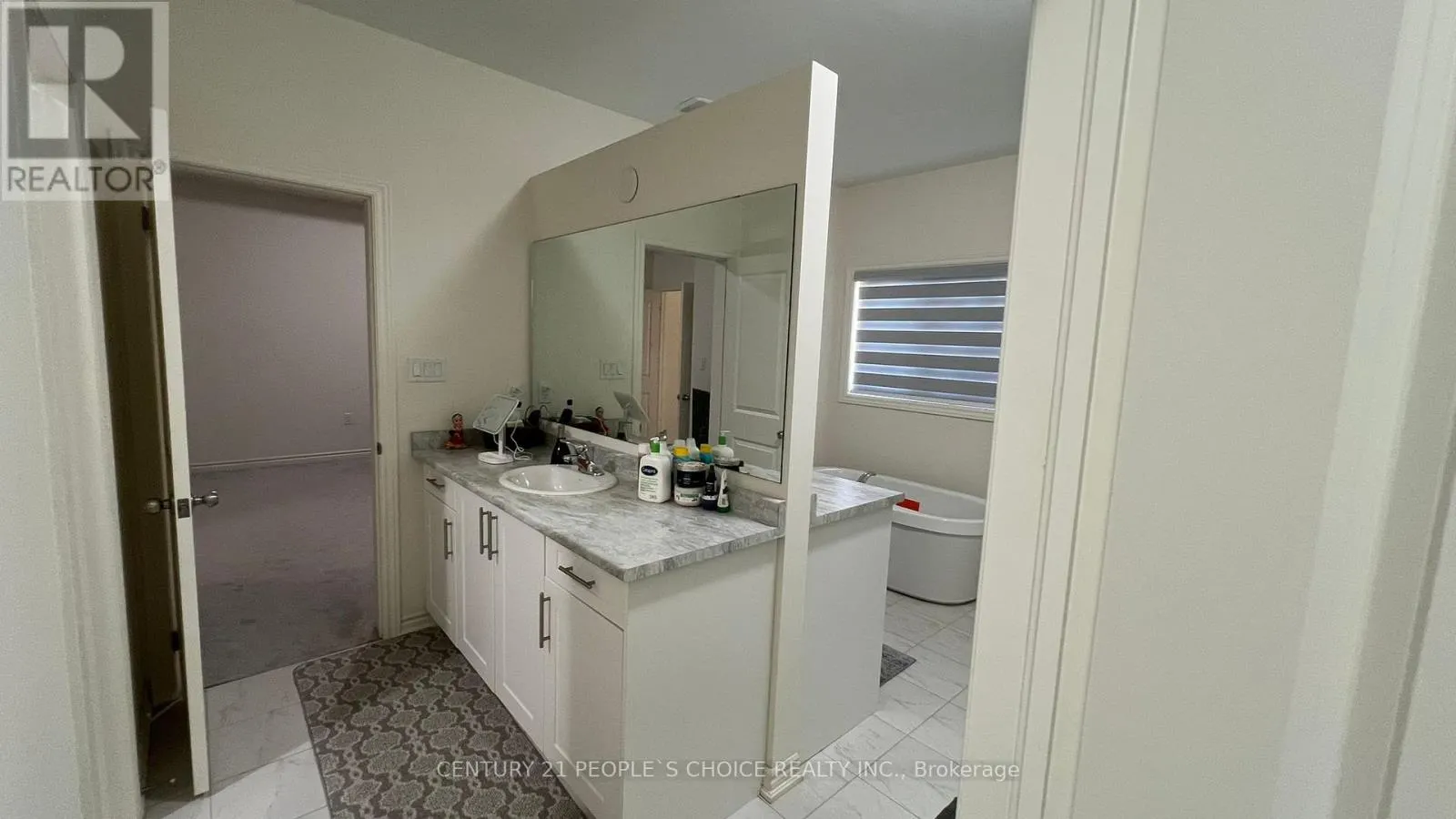 2120 COPPERMINE STREET