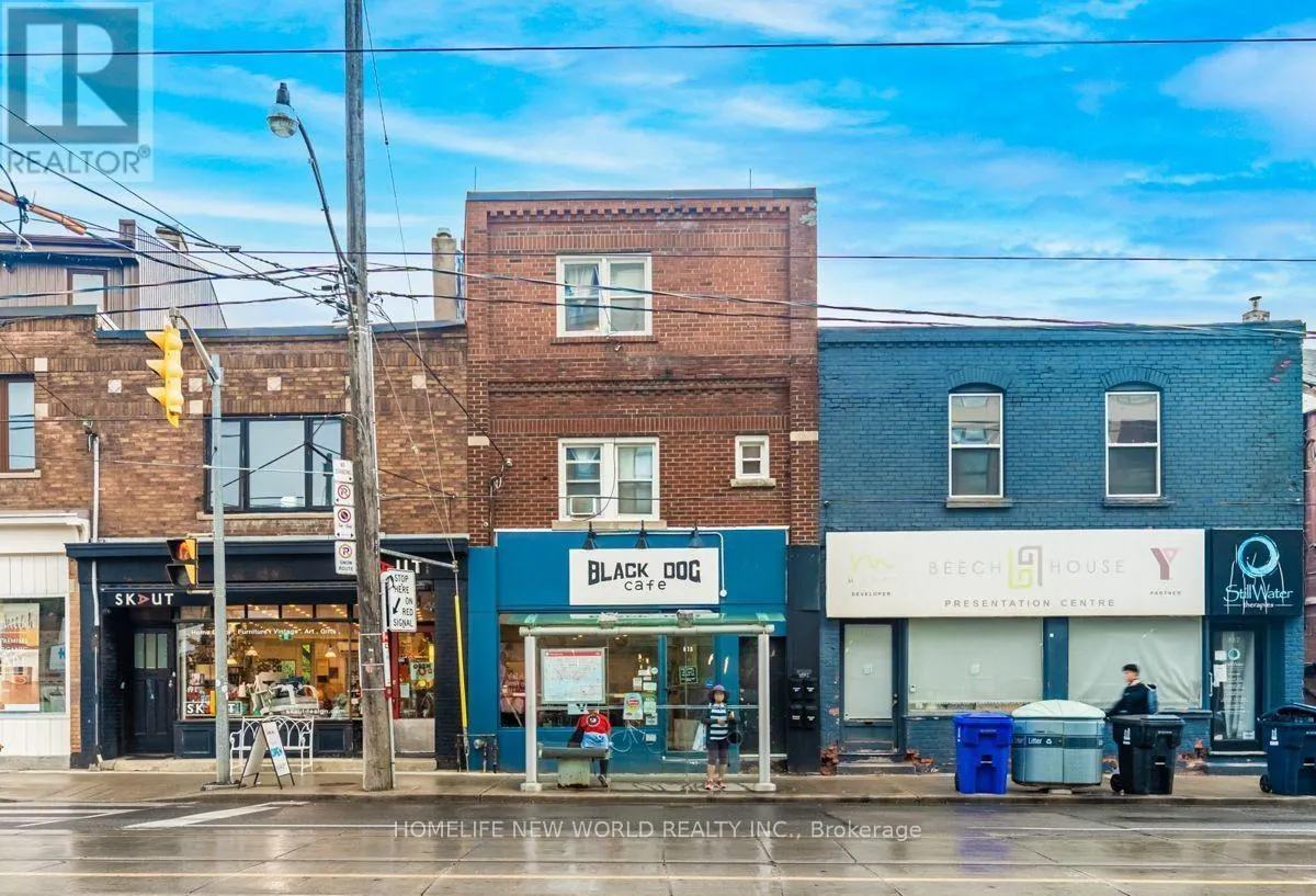878 KINGSTON ROAD