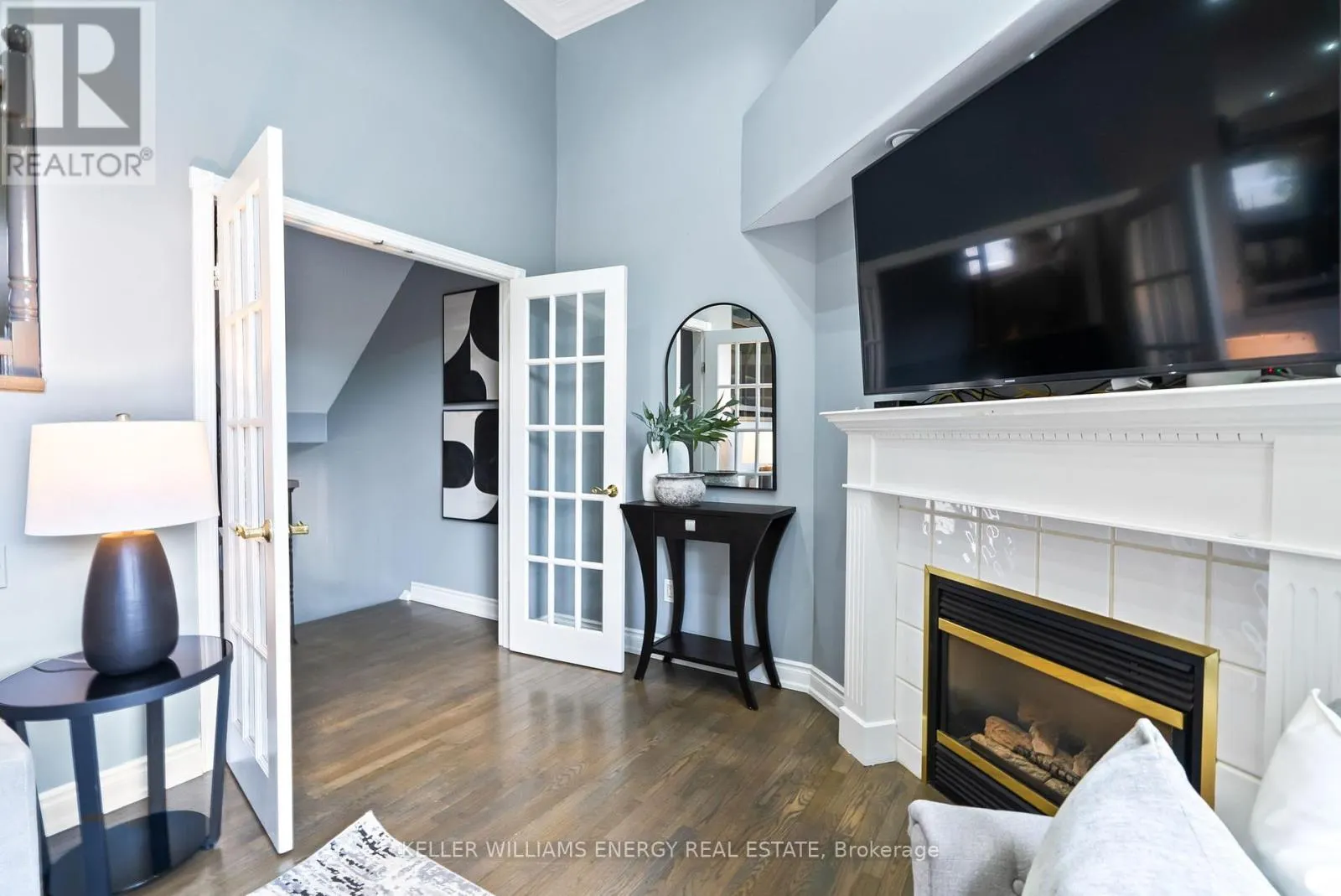 46 - 1330 TROWBRIDGE DRIVE, #46
