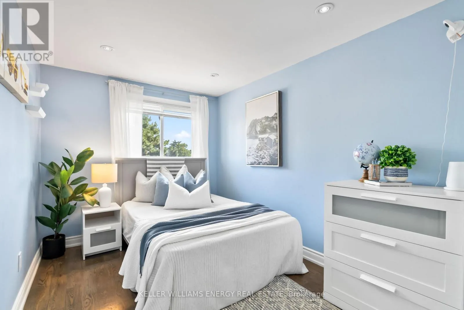46 - 1330 TROWBRIDGE DRIVE, #46