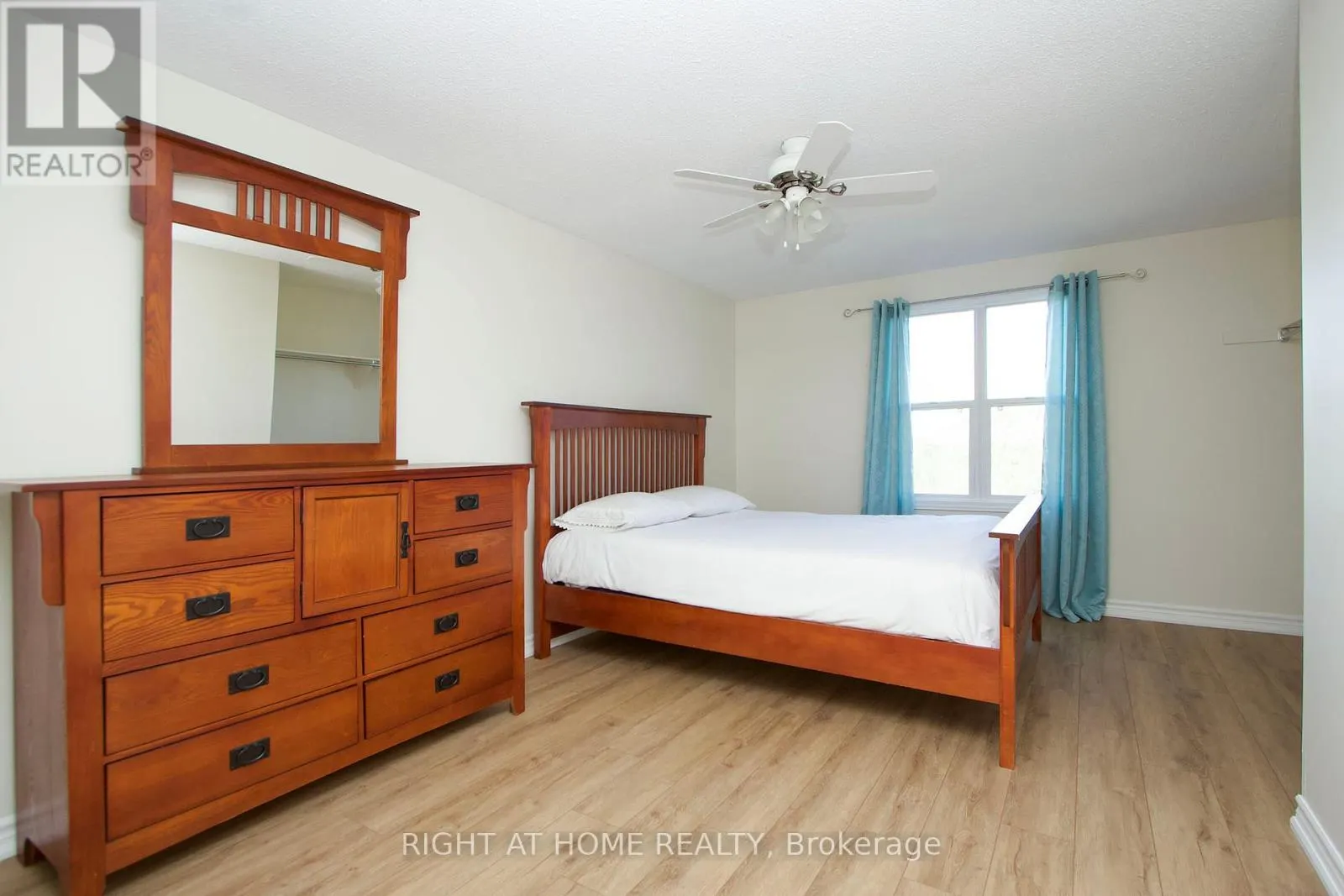 102 HIALEAH CRESCENT