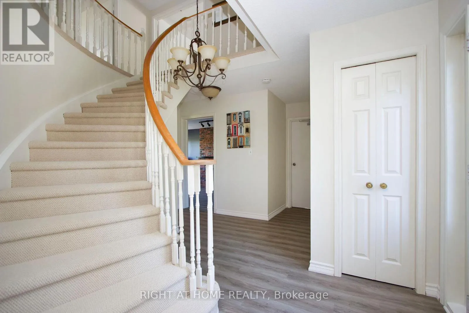 102 HIALEAH CRESCENT
