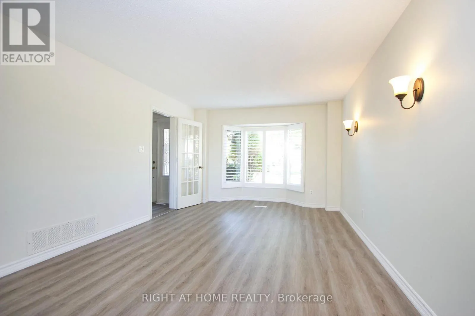 102 HIALEAH CRESCENT