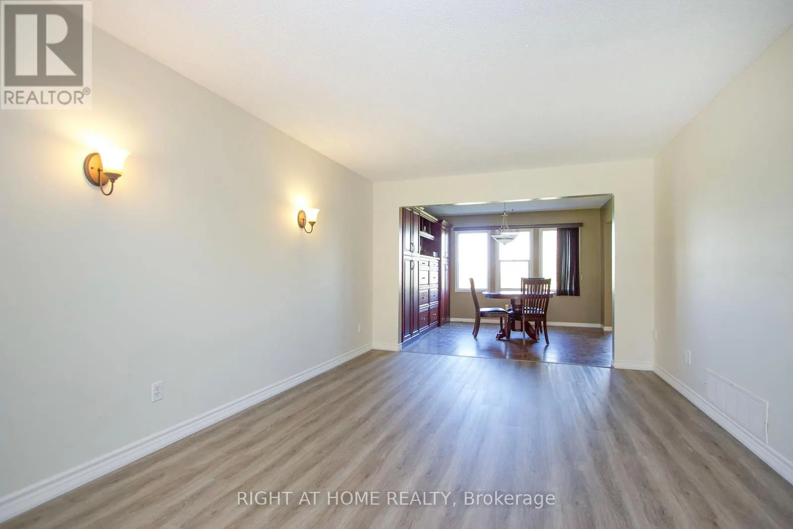 102 HIALEAH CRESCENT