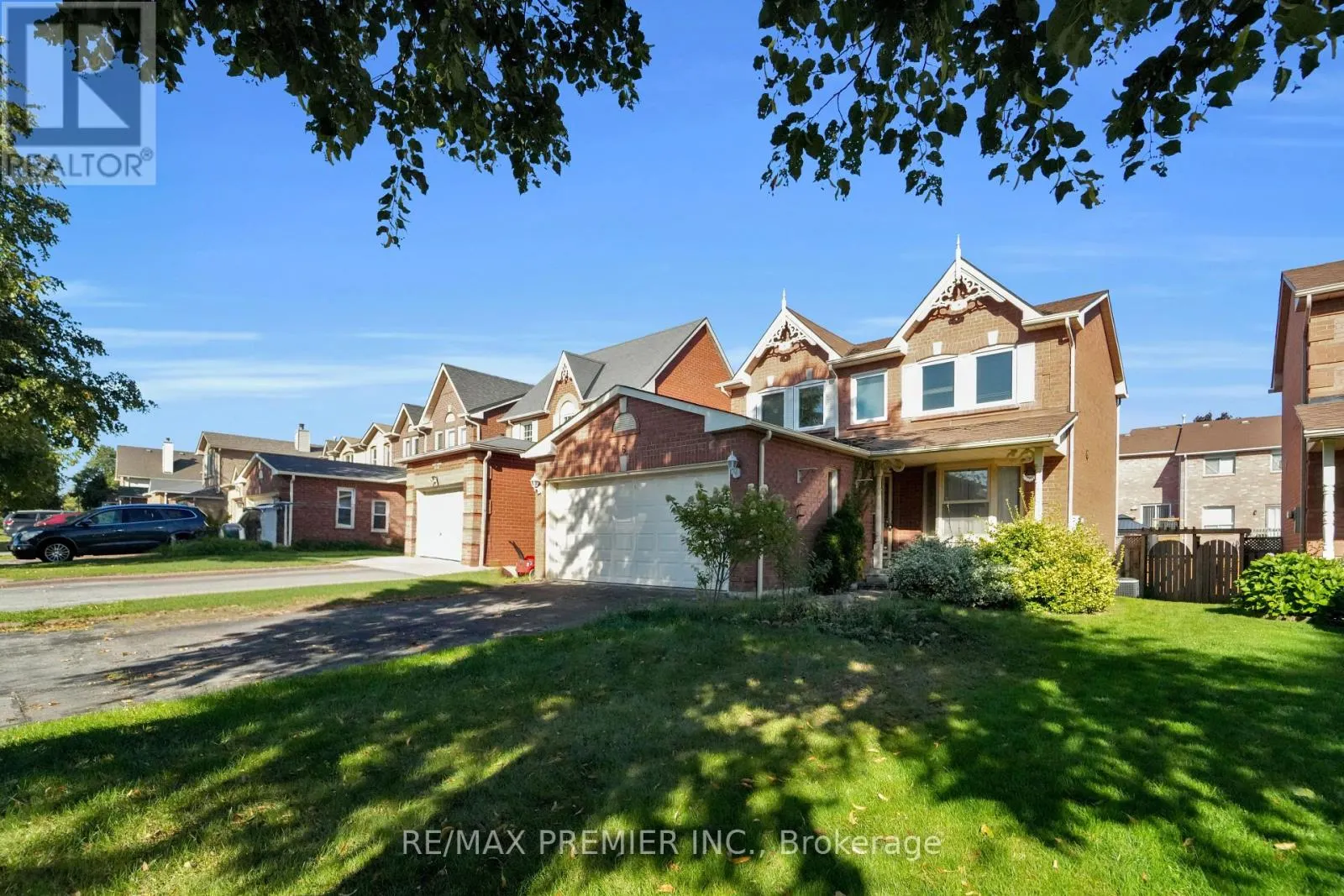 6 HEARNE CRESCENT