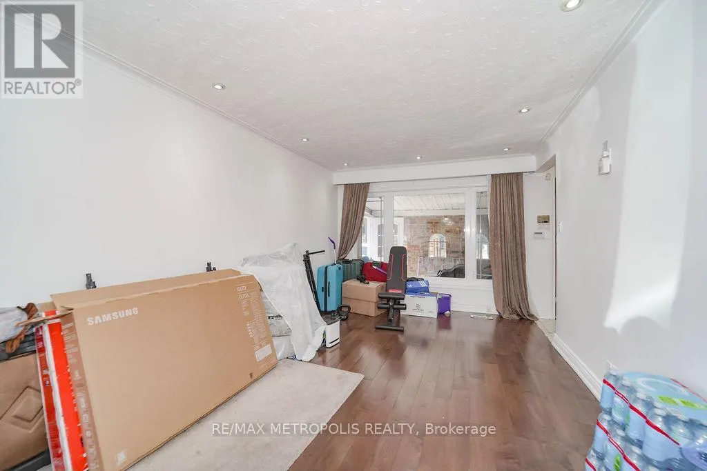 575 BELLAMY ROAD N