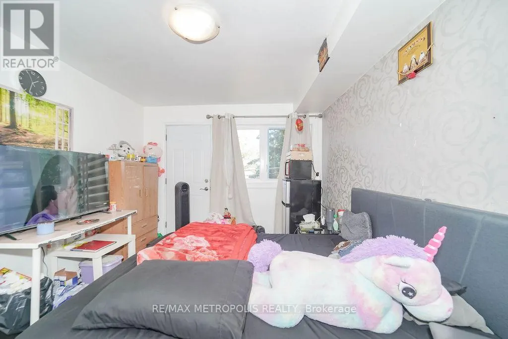 575 BELLAMY ROAD N