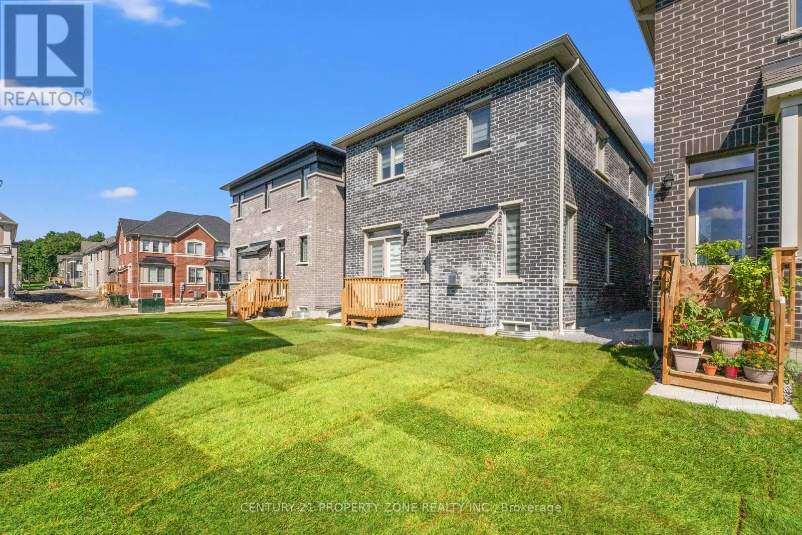 1558 SCARLETT TRAIL
