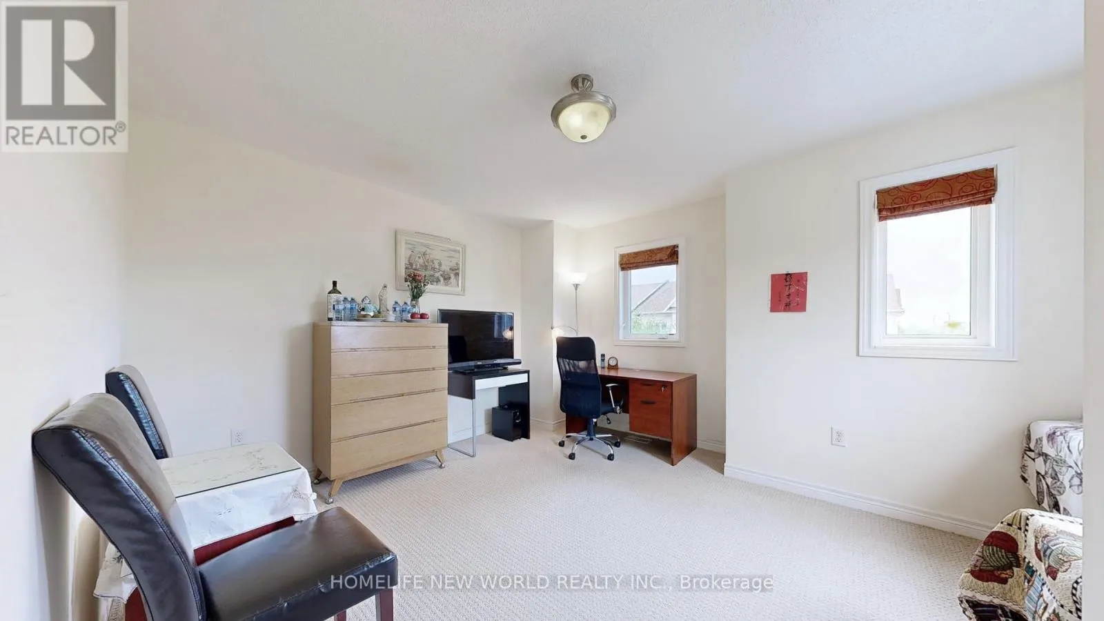 49 KAWNEER TERRACE