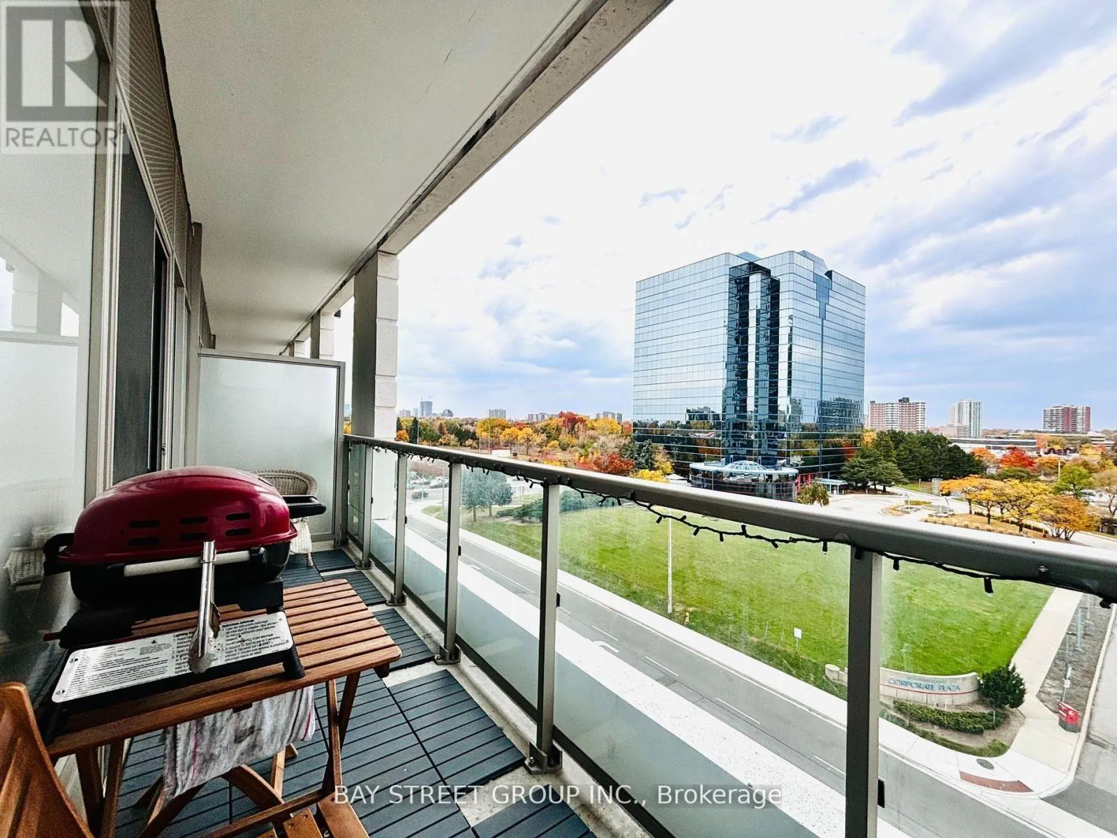 716 - 2033 KENNEDY ROAD