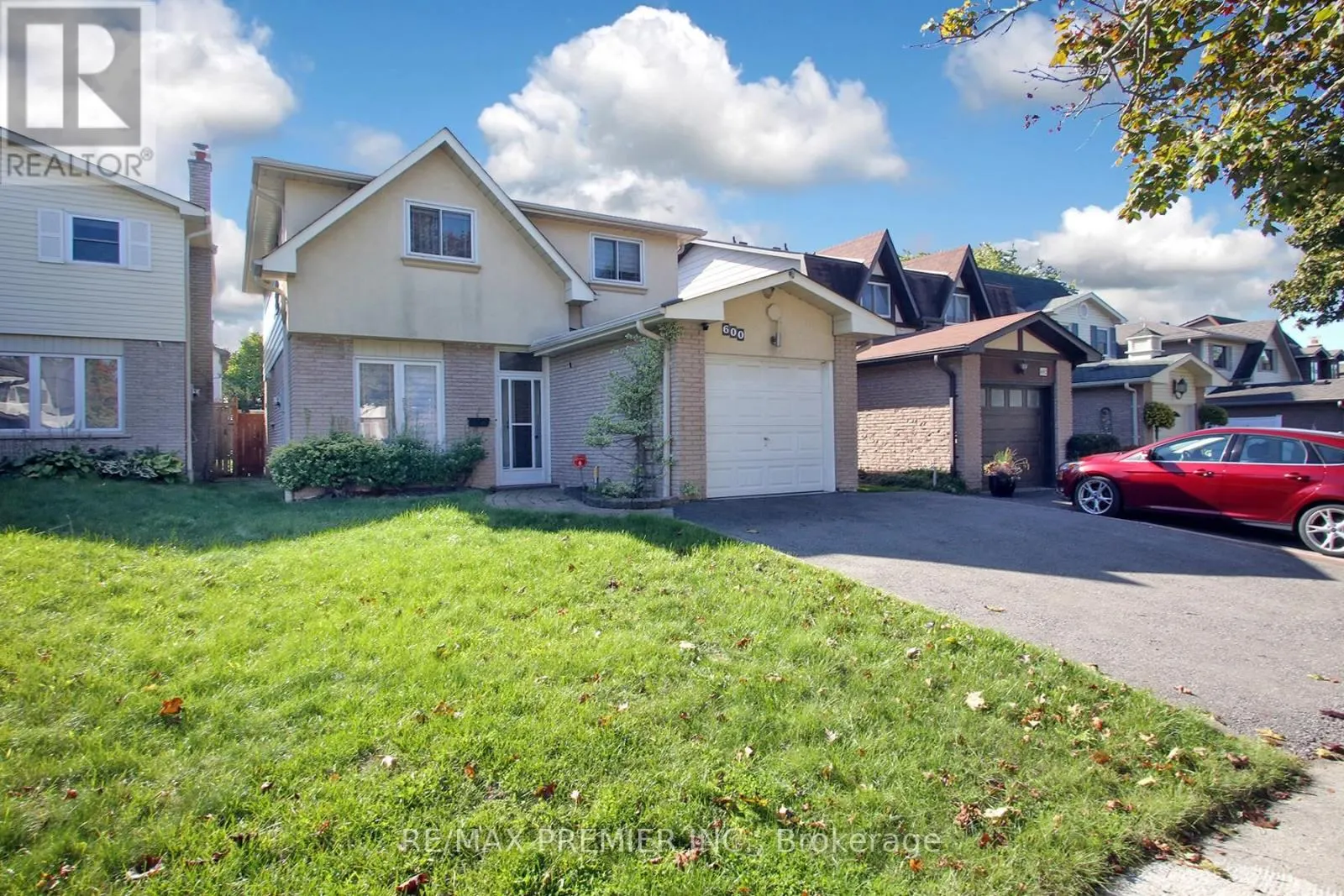 600 STONEBRIDGE LANE