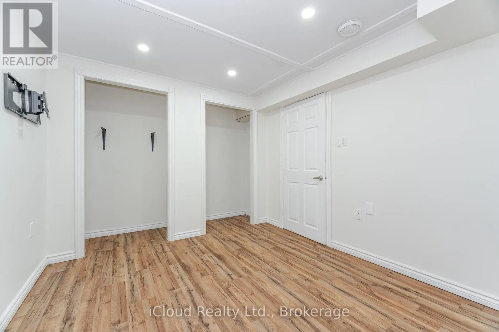 BASEMENT - 2015 SHAY DRIVE