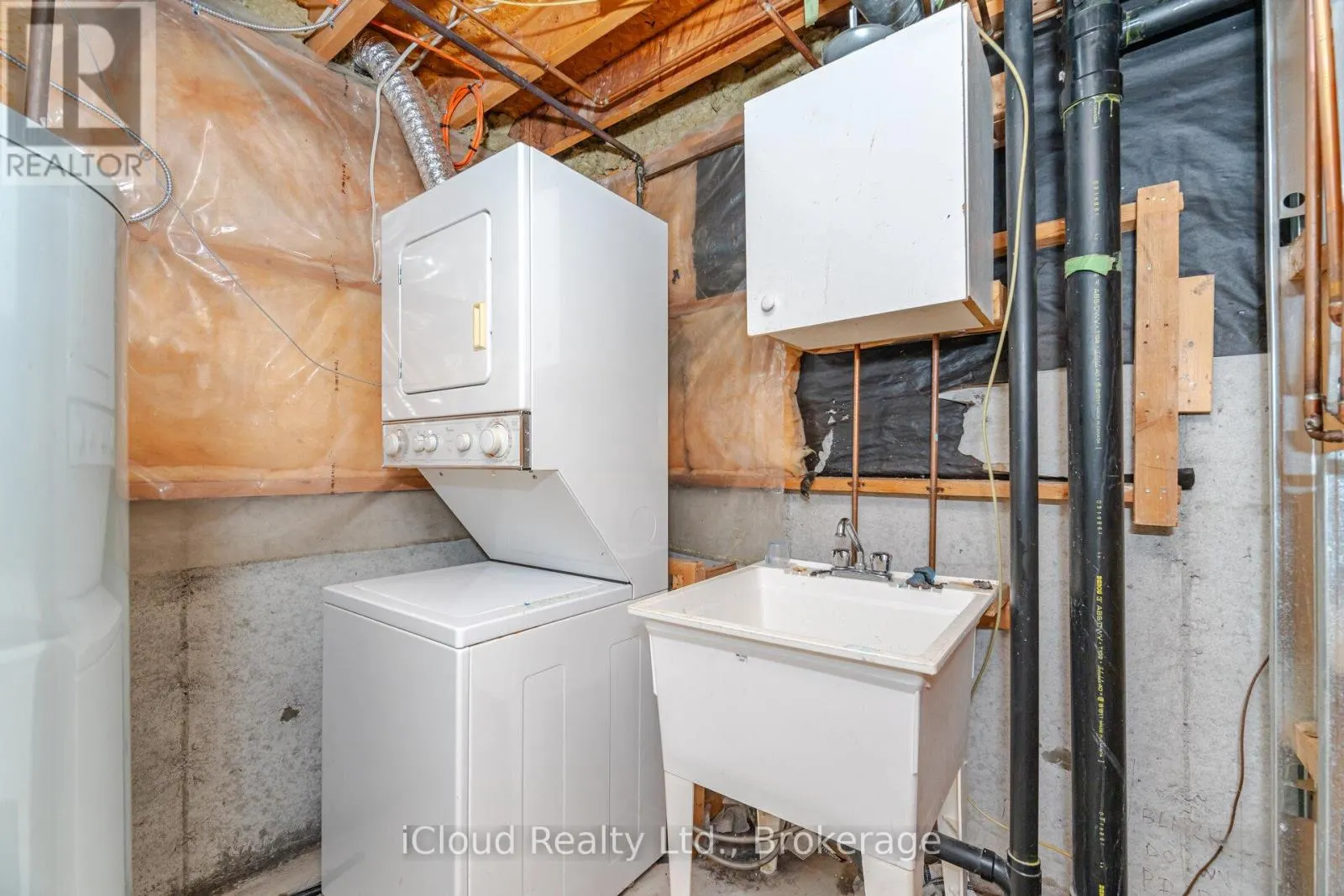 BASEMENT - 2015 SHAY DRIVE