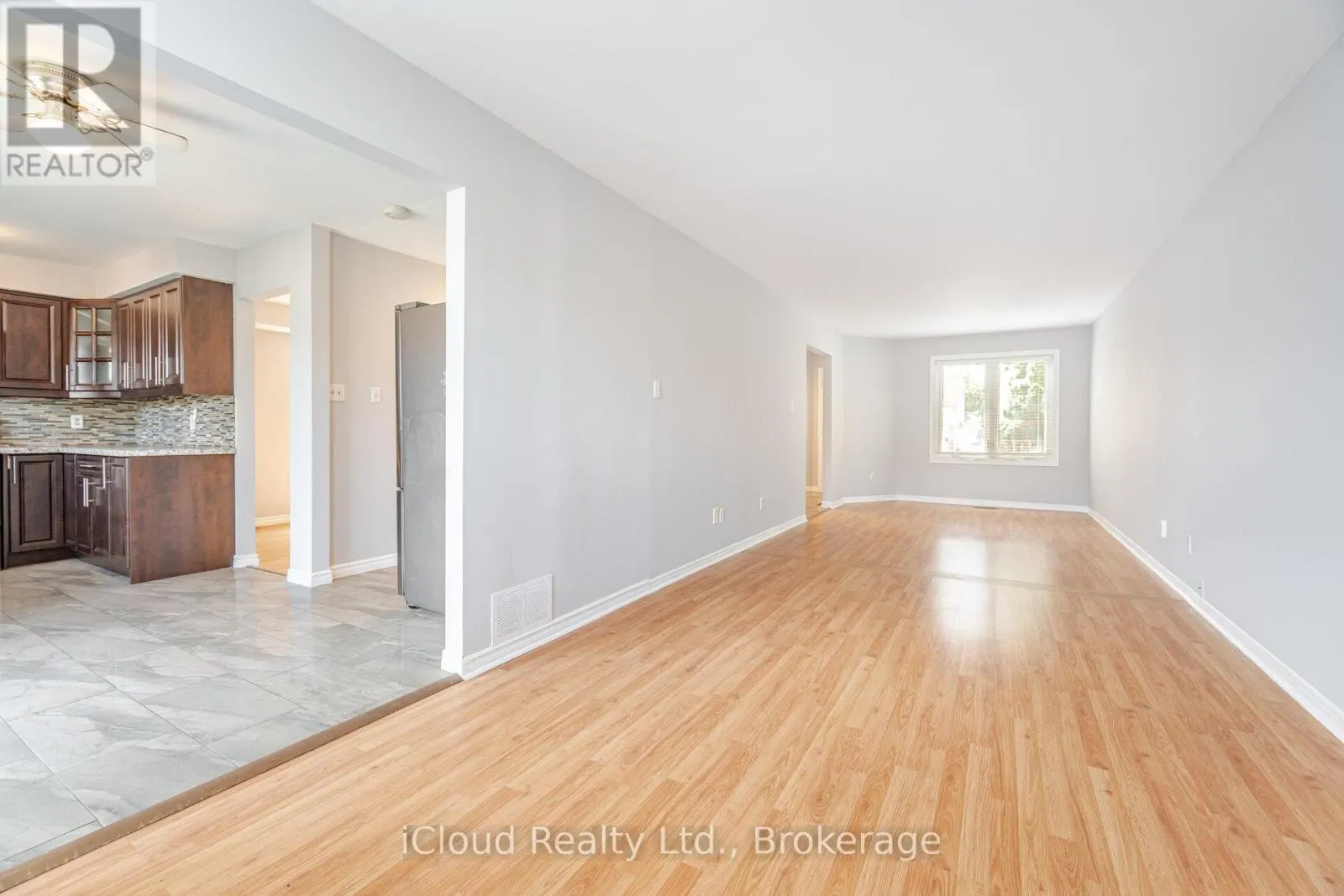 UPPER LVL - 2015 SHAY DRIVE