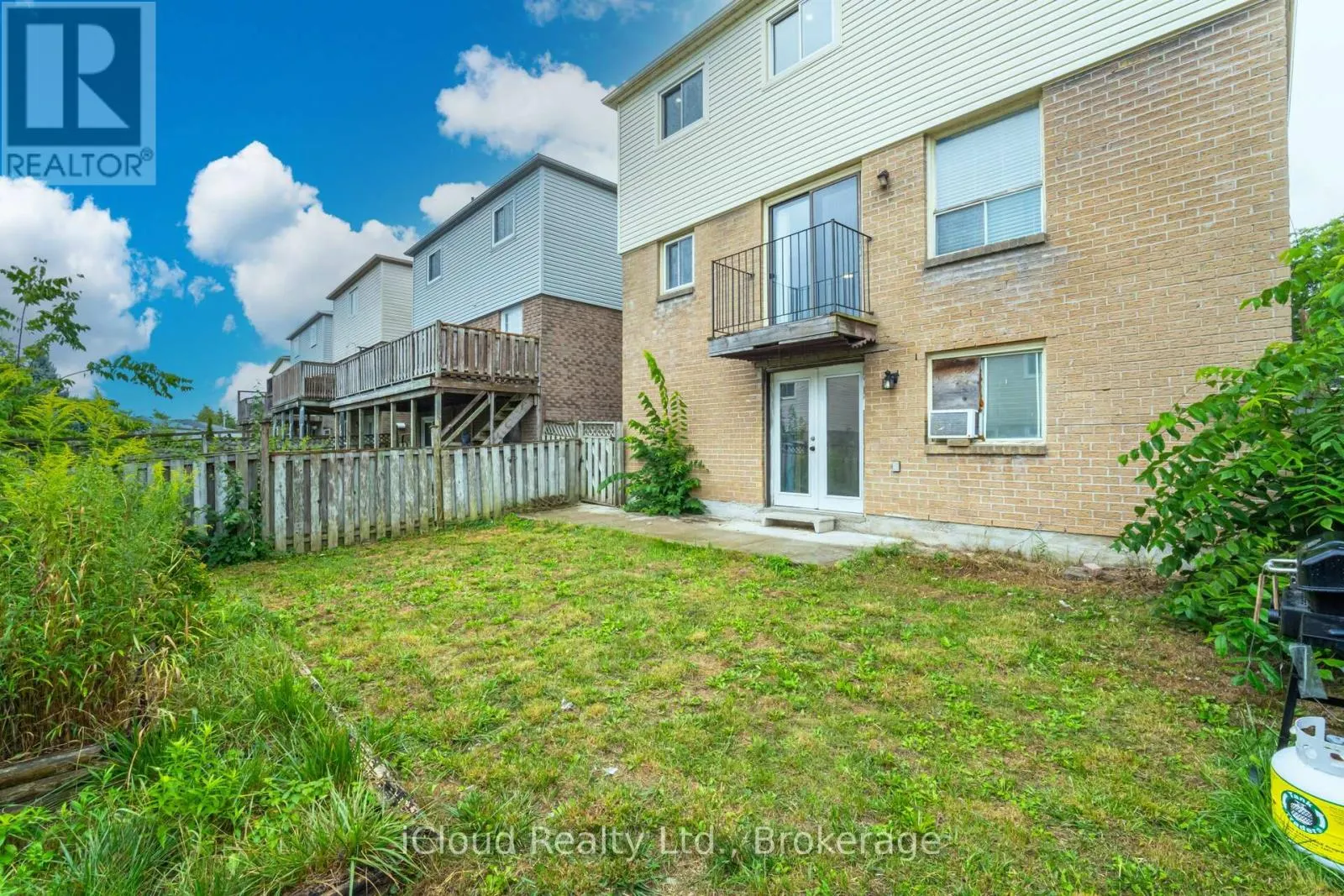 UPPER LVL - 2015 SHAY DRIVE
