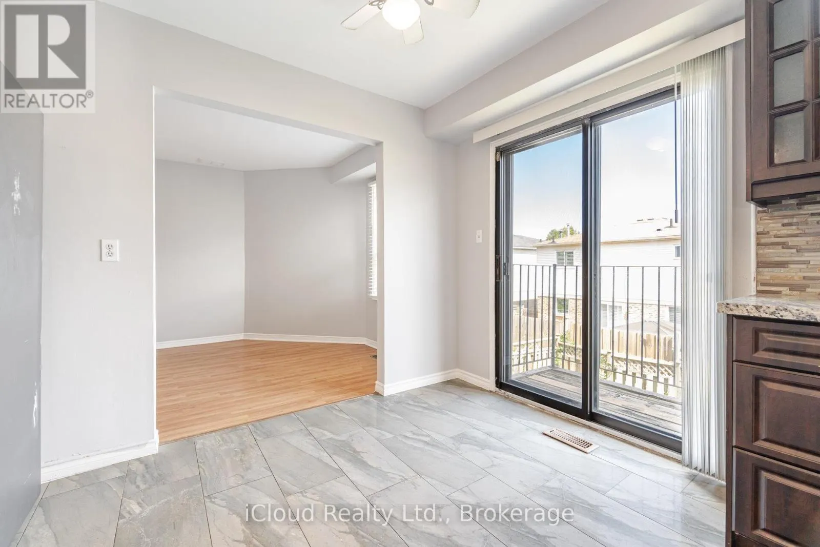 UPPER LVL - 2015 SHAY DRIVE