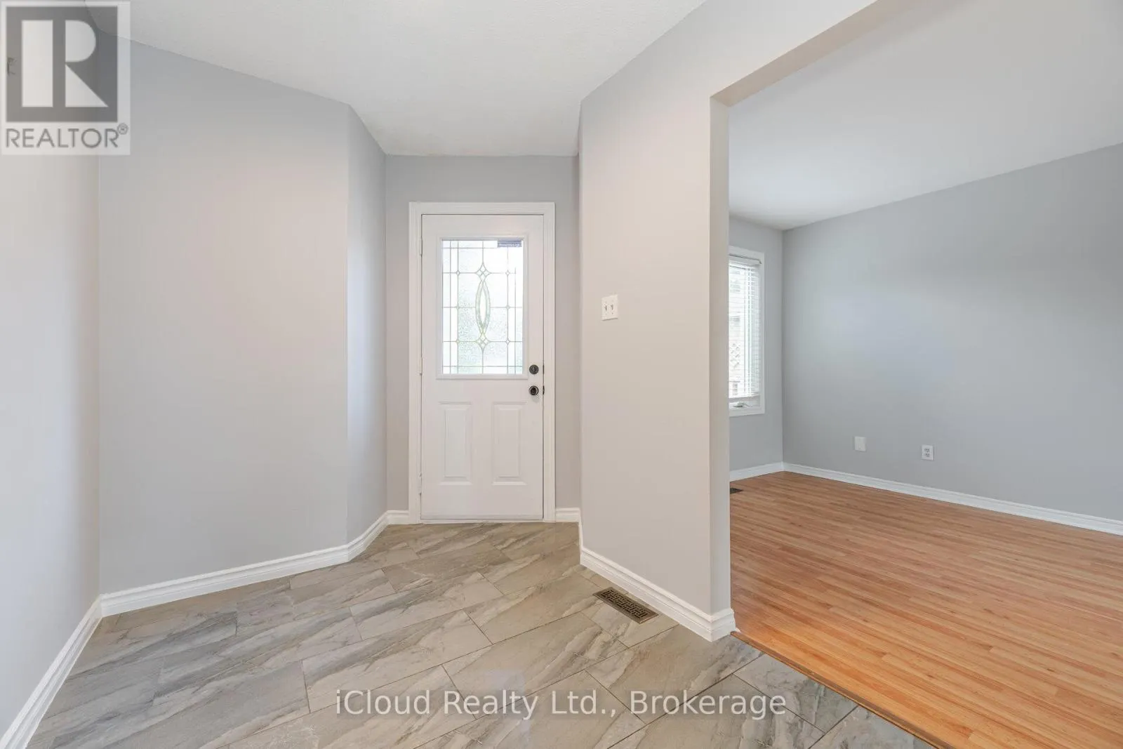 UPPER LVL - 2015 SHAY DRIVE