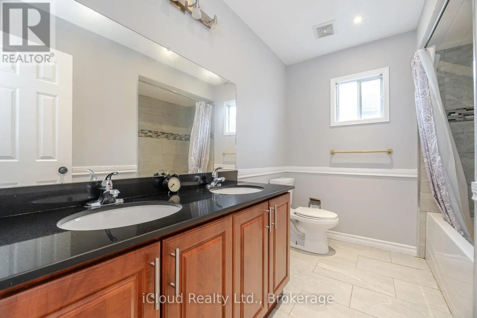 UPPER LVL - 2015 SHAY DRIVE