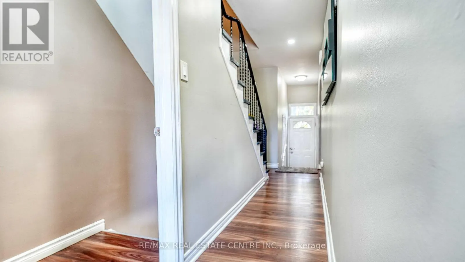 12 - 1945 DENMAR ROAD
