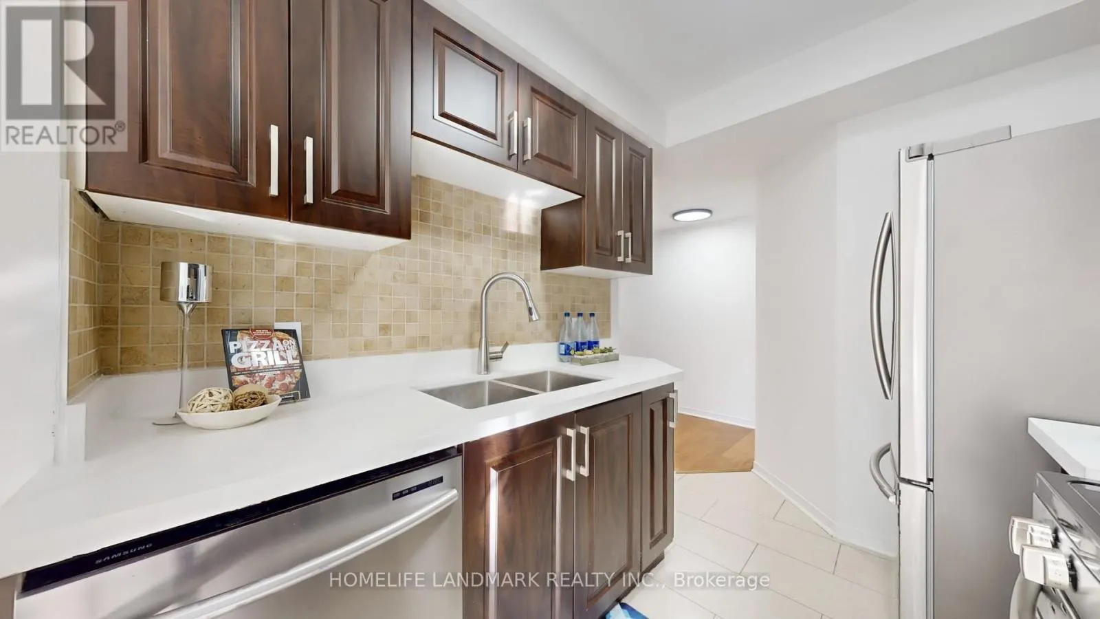 706 - 28 ROSEBANK DRIVE