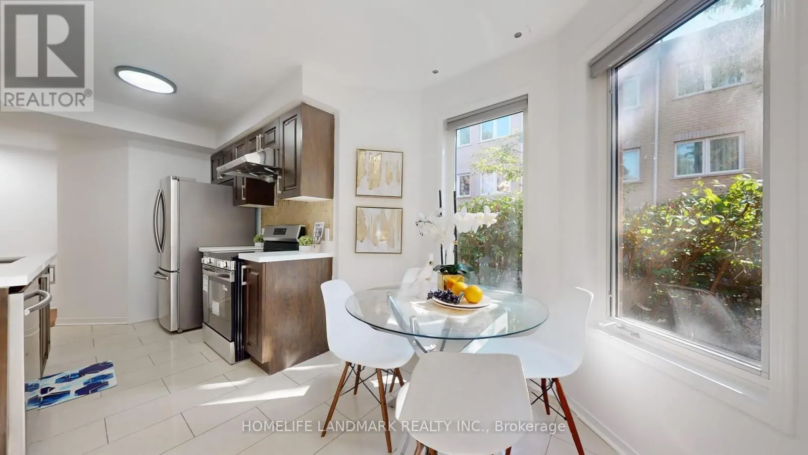 706 - 28 ROSEBANK DRIVE