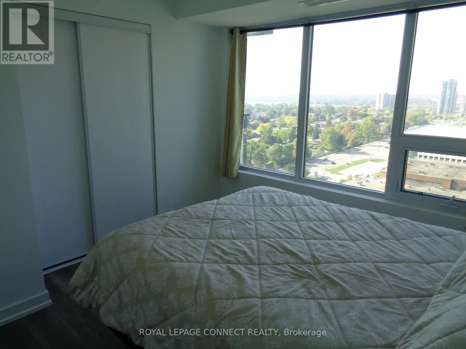 1802 - 1435 CELEBRATION DRIVE