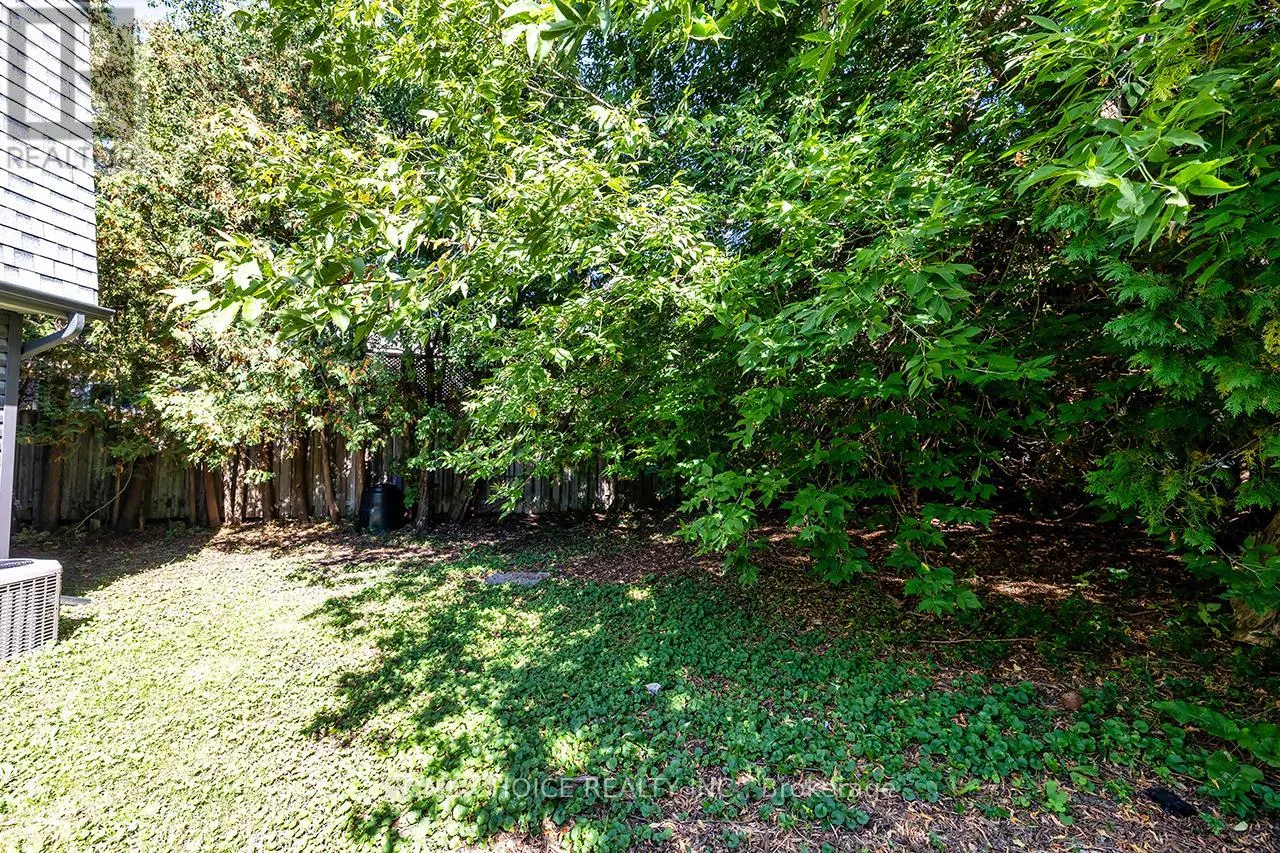1385 PALMETTO DRIVE