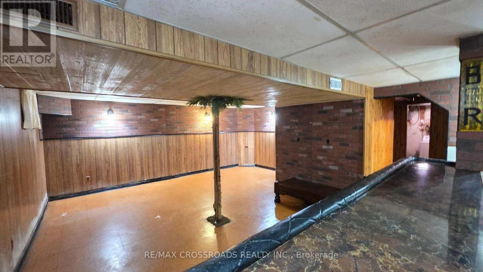 63 OSTERHOUT PLACE