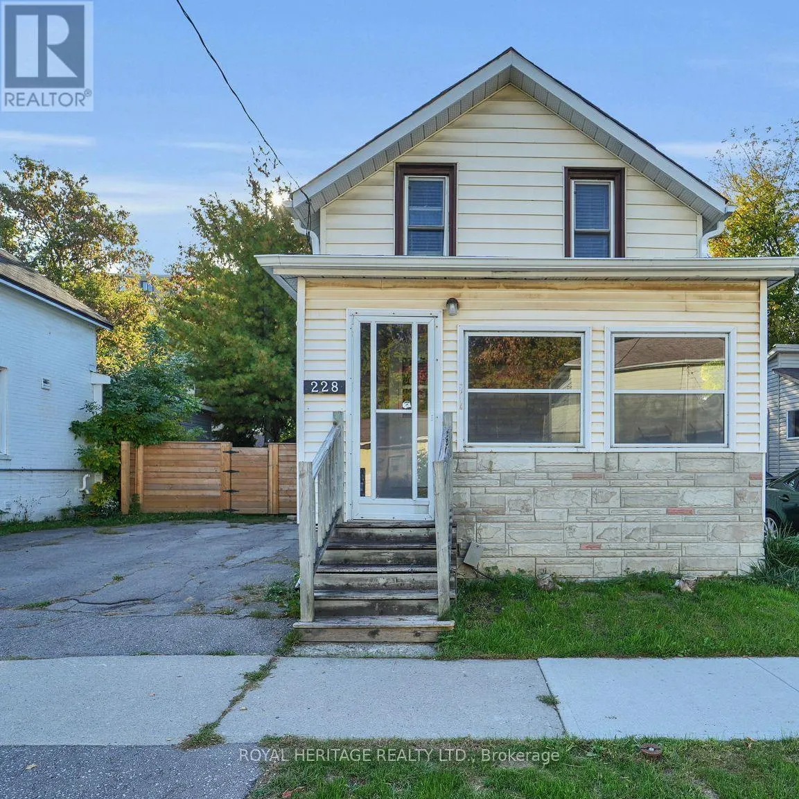 228 COURT STREET