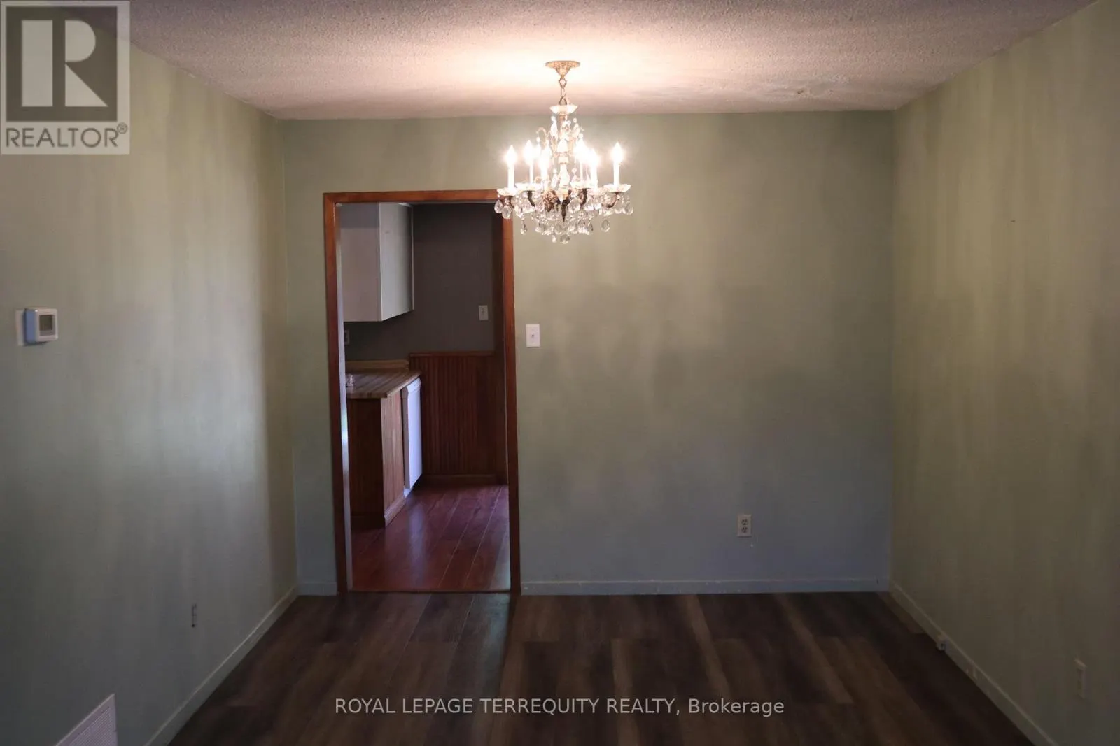 34 IVANIC COURT