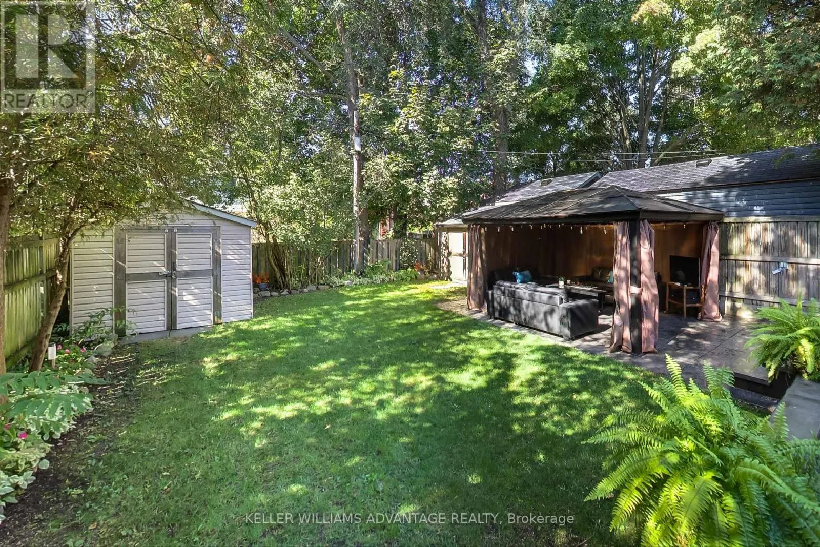 28 AVALON BOULEVARD