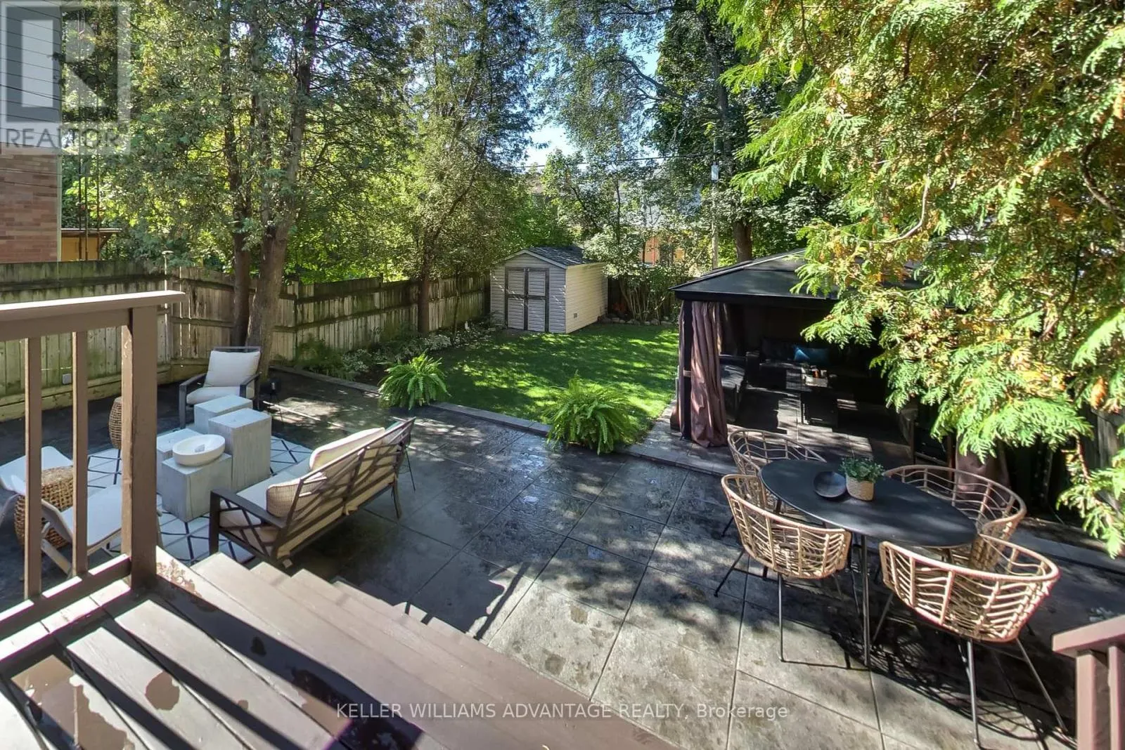 28 AVALON BOULEVARD