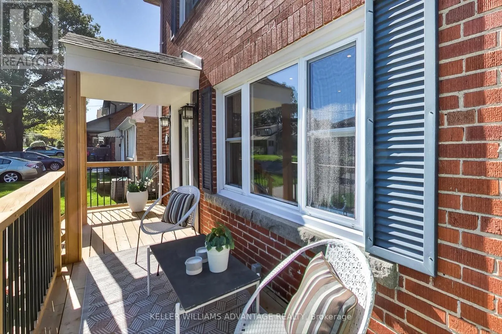 28 AVALON BOULEVARD