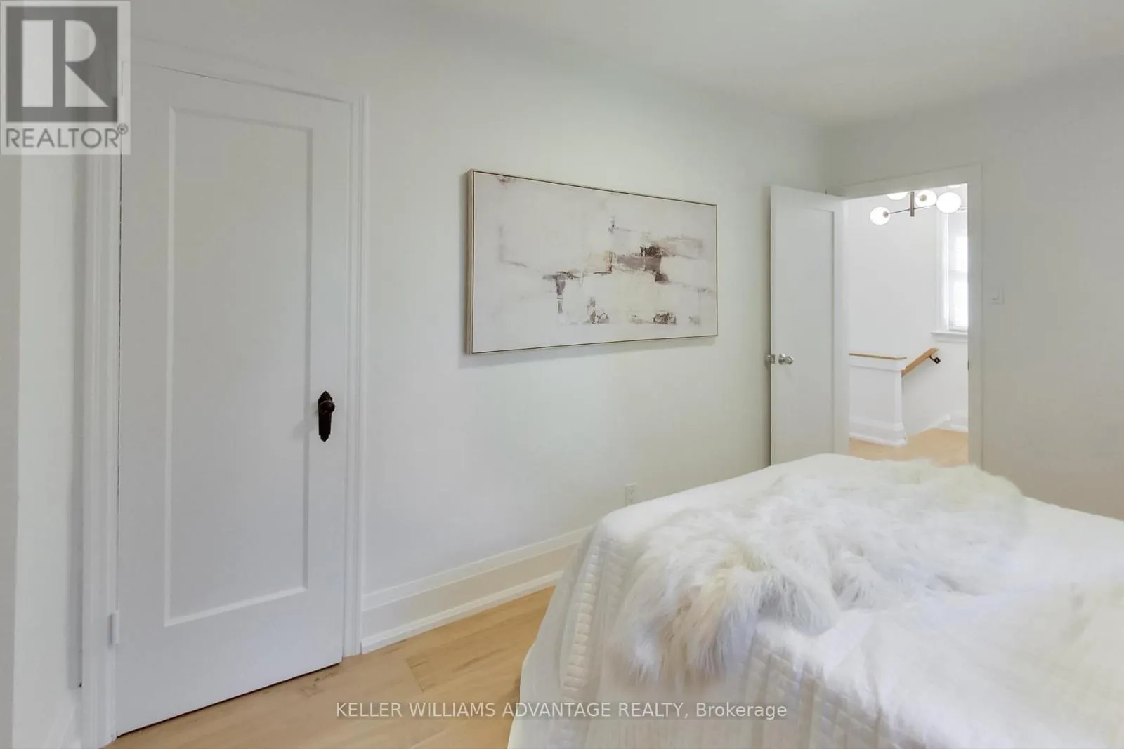 28 AVALON BOULEVARD