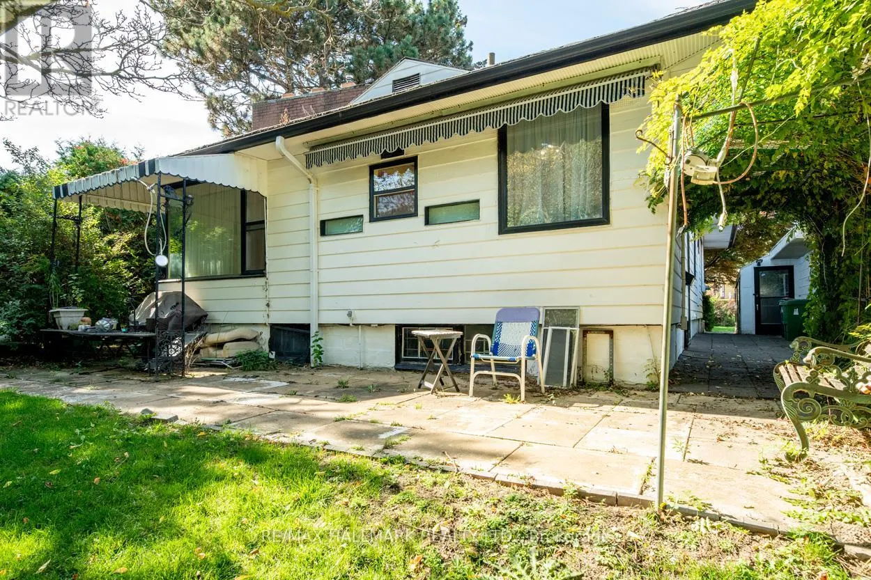 55 WEXFORD BOULEVARD