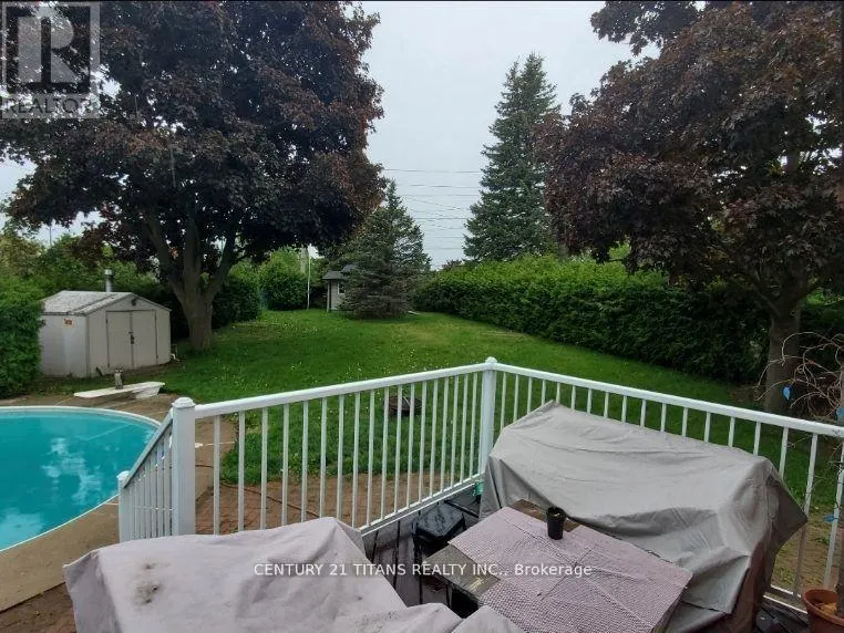 MAIN - 349 CARNABY COURT
