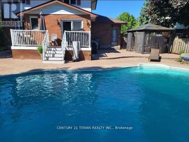 MAIN - 349 CARNABY COURT