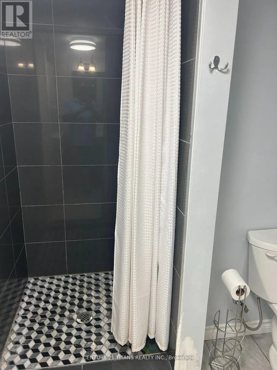 BSMT - 349 CARNABY COURT