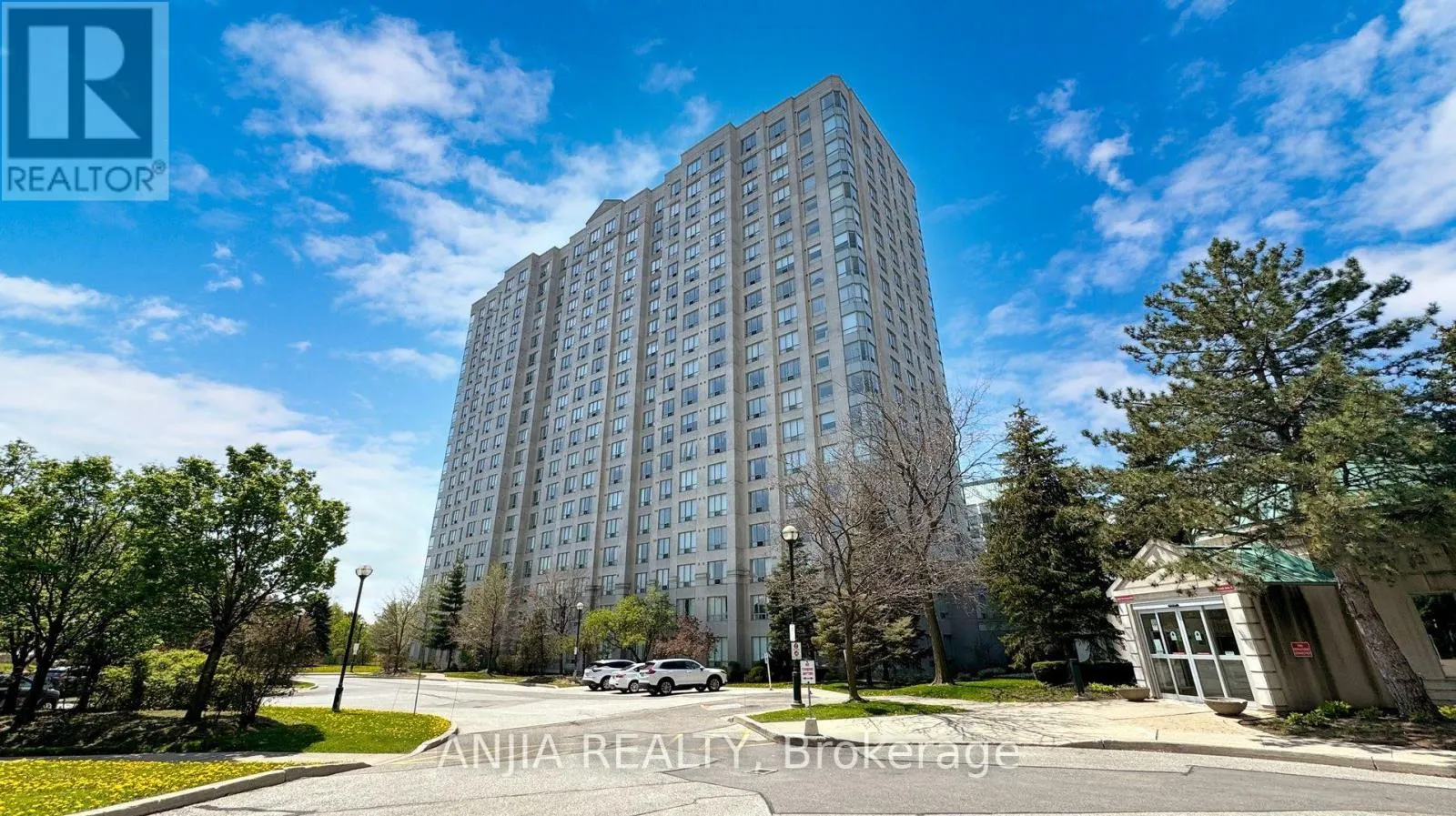 1705 - 2627 MCCOWAN ROAD