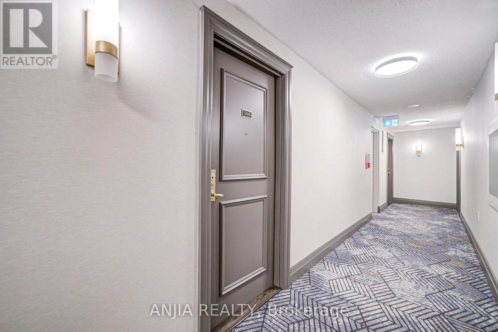 1705 - 2627 MCCOWAN ROAD